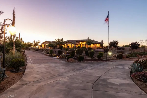 $1,699,000 | 12260 Desert Rose Way, Oak Hills, CA 92344