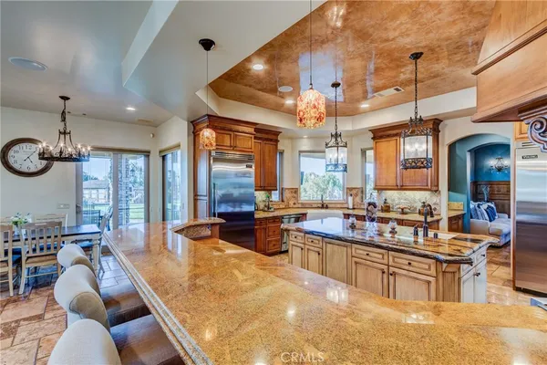 $1,699,000 | 12260 Desert Rose Way, Oak Hills, CA 92344