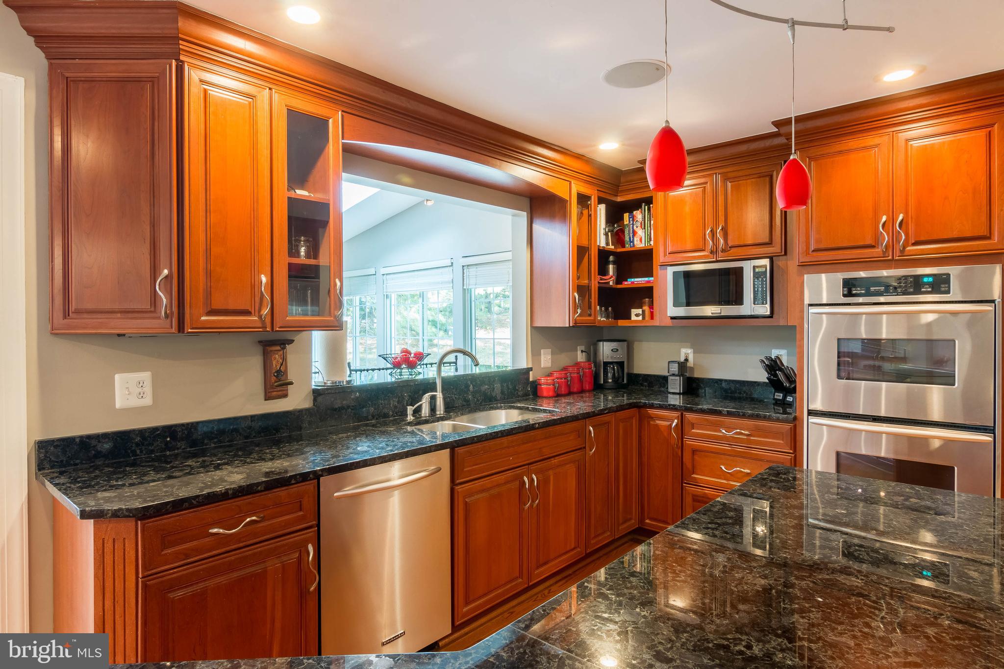 6910 Pendulum Lane Columbia, MD 21044 - Photo 16 of 58