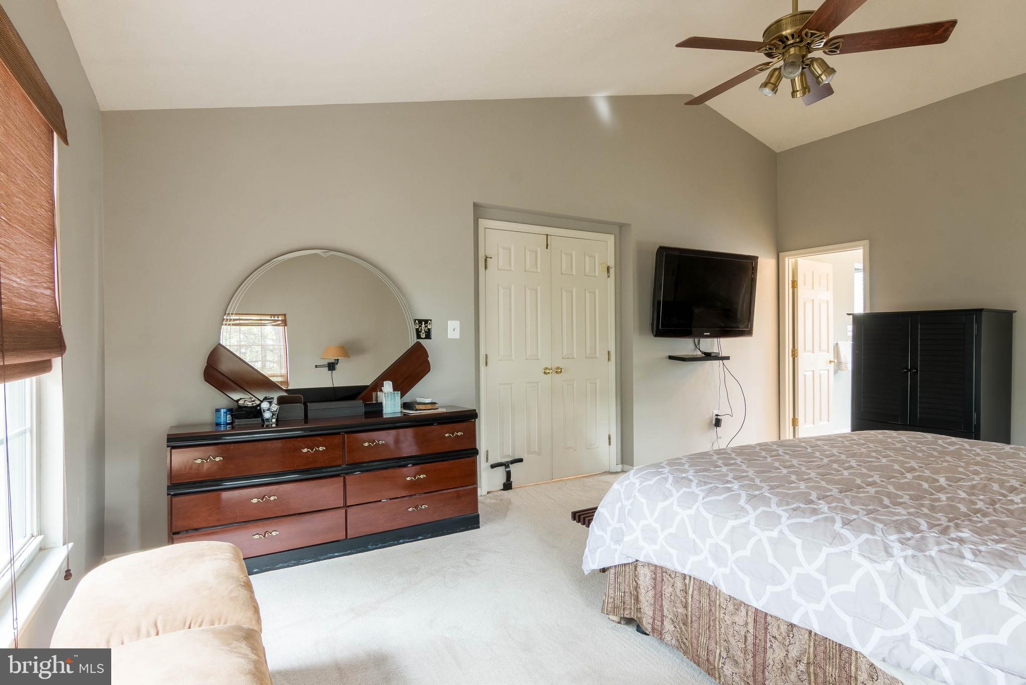 6910 Pendulum Lane Columbia, MD 21044 - Photo 32 of 58