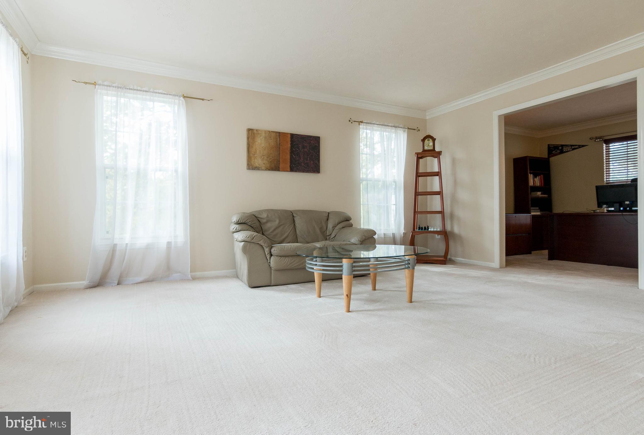 6910 Pendulum Lane Columbia, MD 21044 - Photo 6 of 58