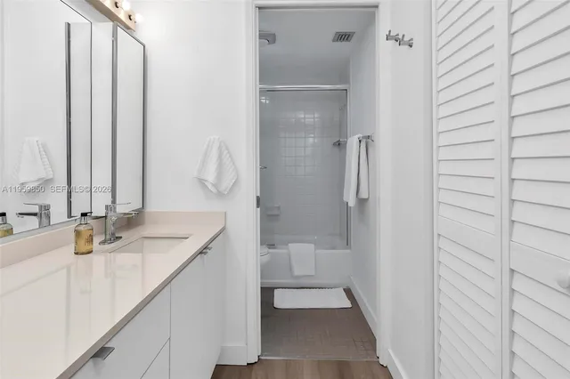 $3,200 | 1865 Brickell Avenue, Unit A1502, Miami, FL 33129