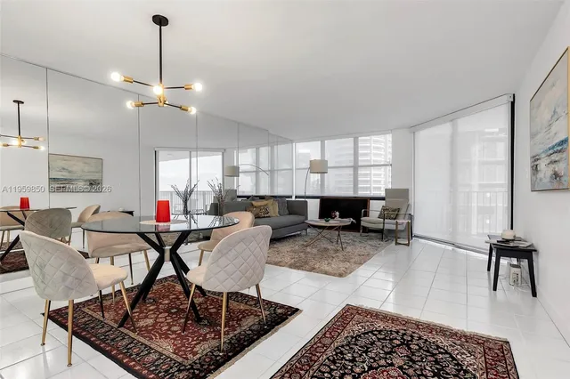 $3,200 | 1865 Brickell Avenue, Unit A1502, Miami, FL 33129