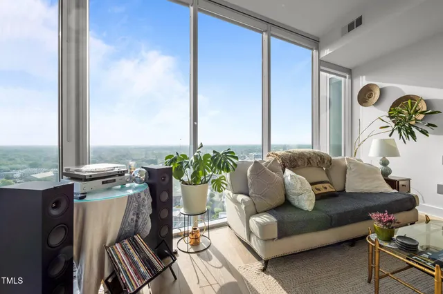 $820,000 | 110 Corcoran Street, Unit 2101, Durham, NC 27701