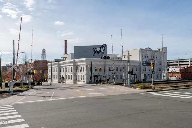 $820,000 | 110 Corcoran Street, Unit 2101, Durham, NC 27701