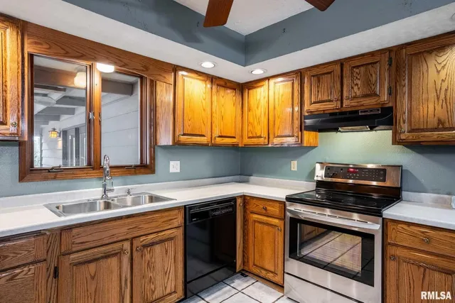 $235,000 | 1718 Russell Road, West Frankfort, IL 62896