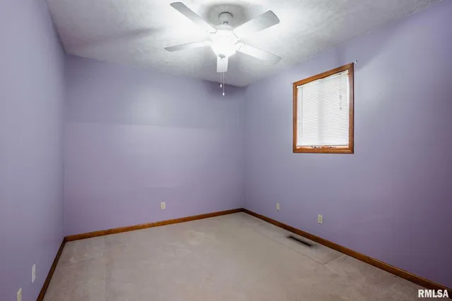 $235,000 | 1718 Russell Road, West Frankfort, IL 62896