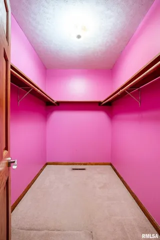 $235,000 | 1718 Russell Road, West Frankfort, IL 62896