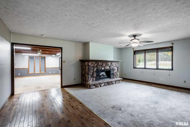 $235,000 | 1718 Russell Road, West Frankfort, IL 62896