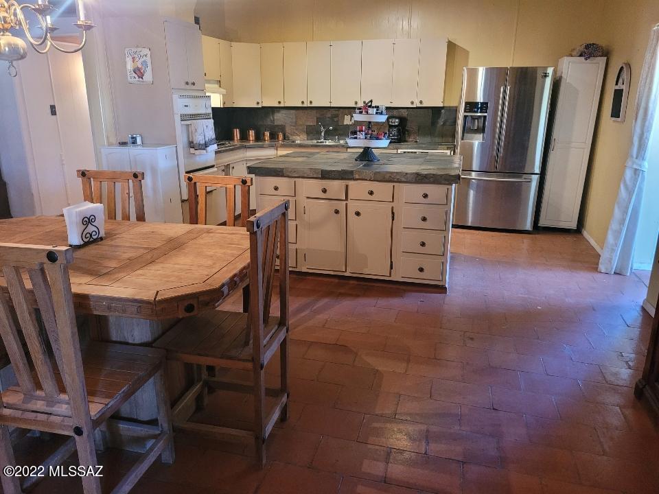 4115 West Hopkins Road McNeal, AZ 85617 - Photo 4 of 46 Gallery Image 4