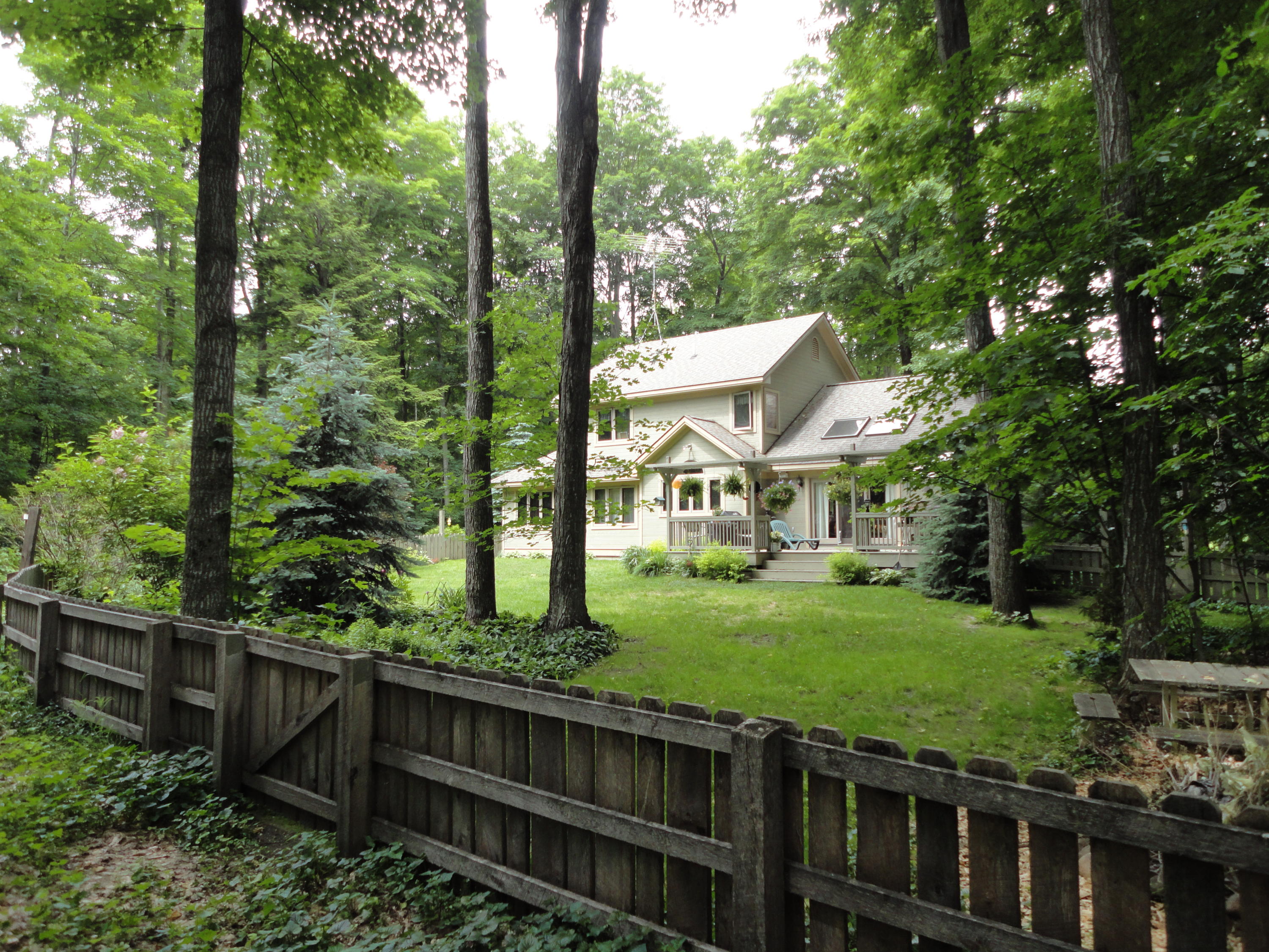 848 Maple Ridge Lane Gaylord, MI 49735 - Photo 4 of 36 Gallery Image 4