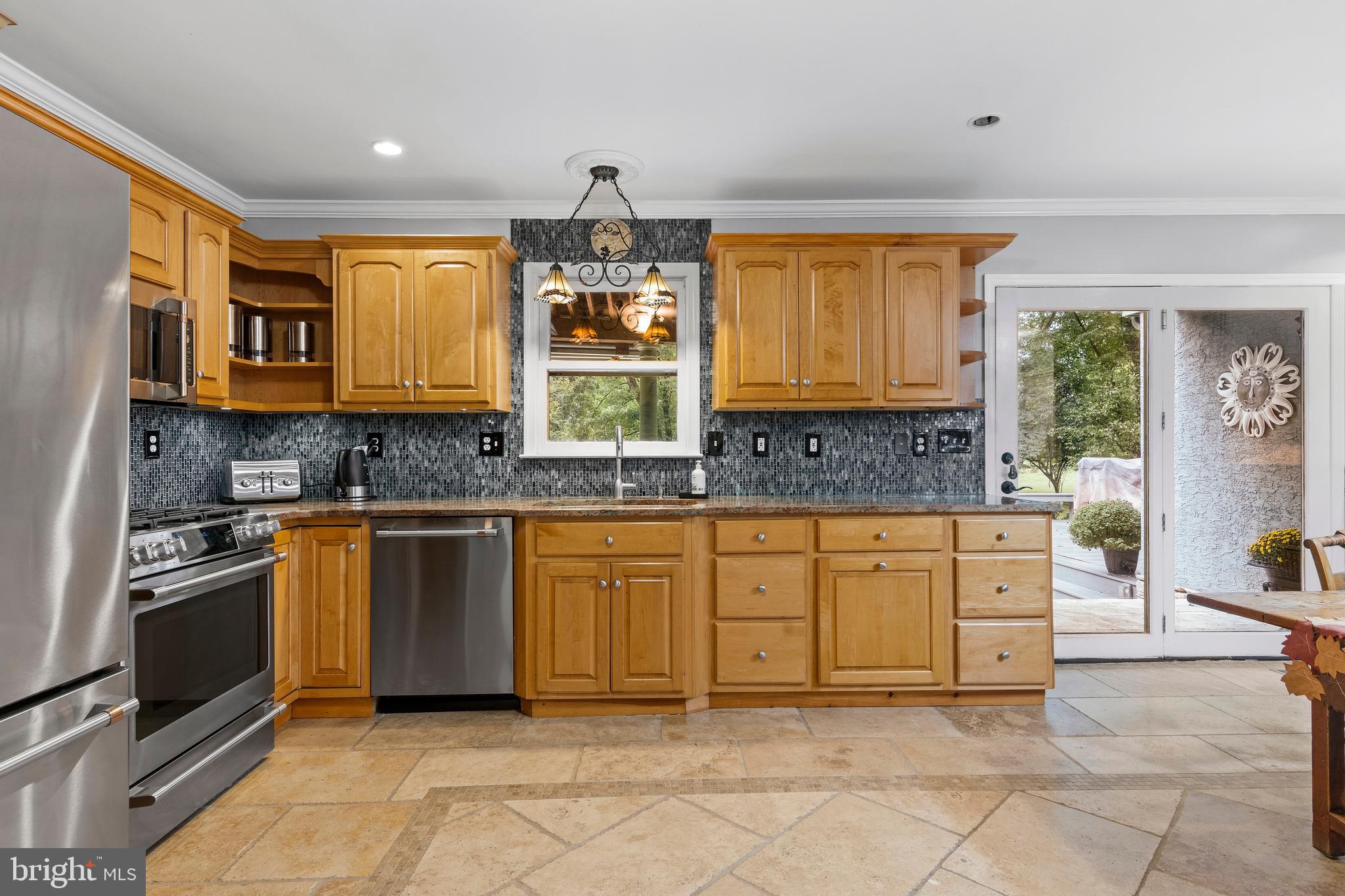 424 Red Coat Lane Wayne, PA 19087 - Photo 23 of 58 Plenty of room to add an island