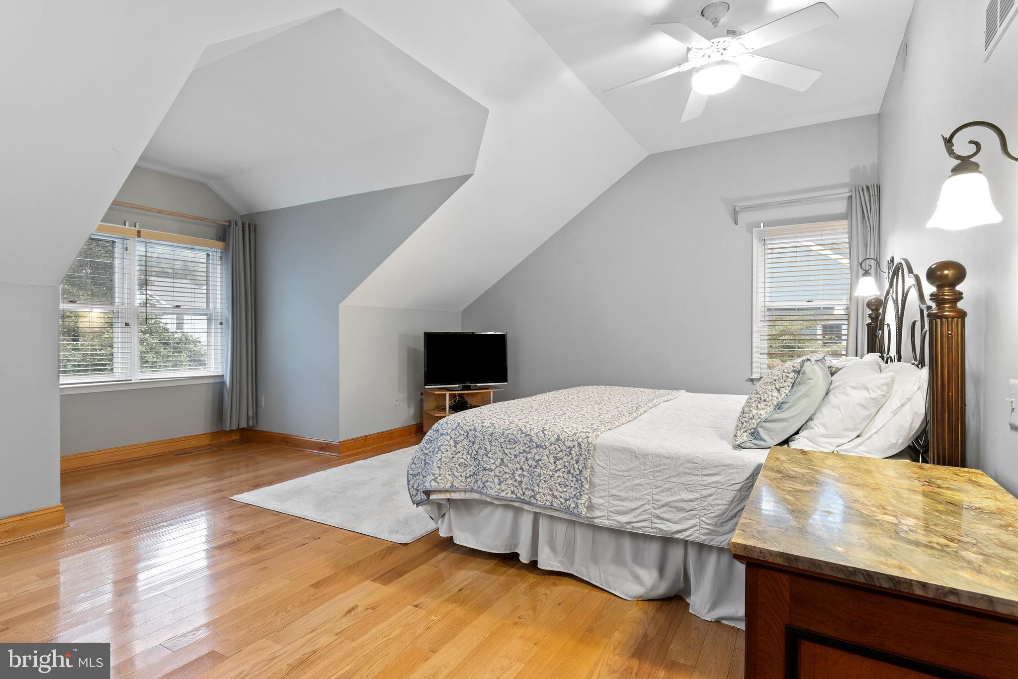 424 Red Coat Lane Wayne, PA 19087 - Photo 41 of 58 Spacious Primary Bedroom with high ceilings