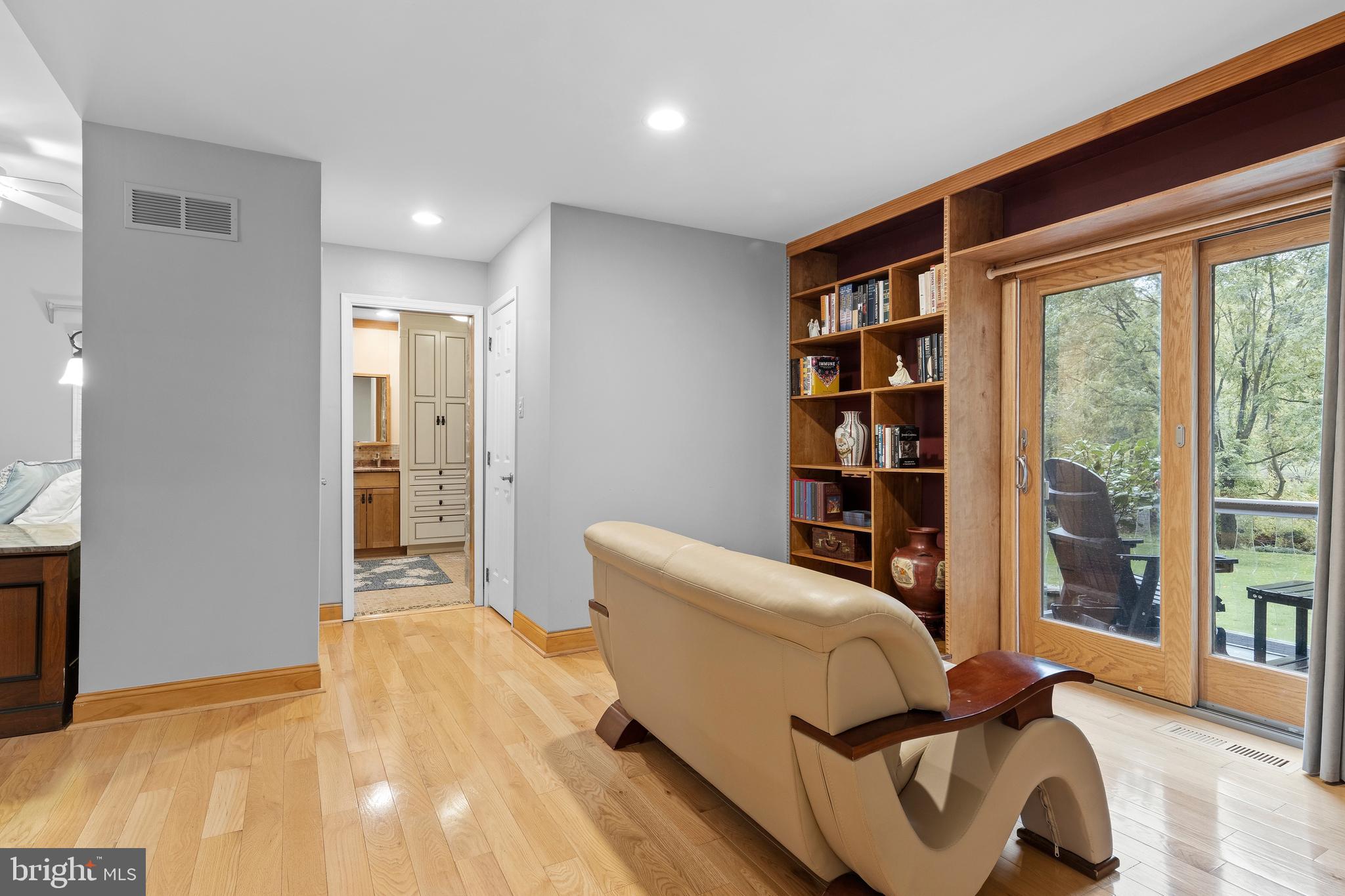 424 Red Coat Lane Wayne, PA 19087 - Photo 43 of 58 Sitting room with door to balcony