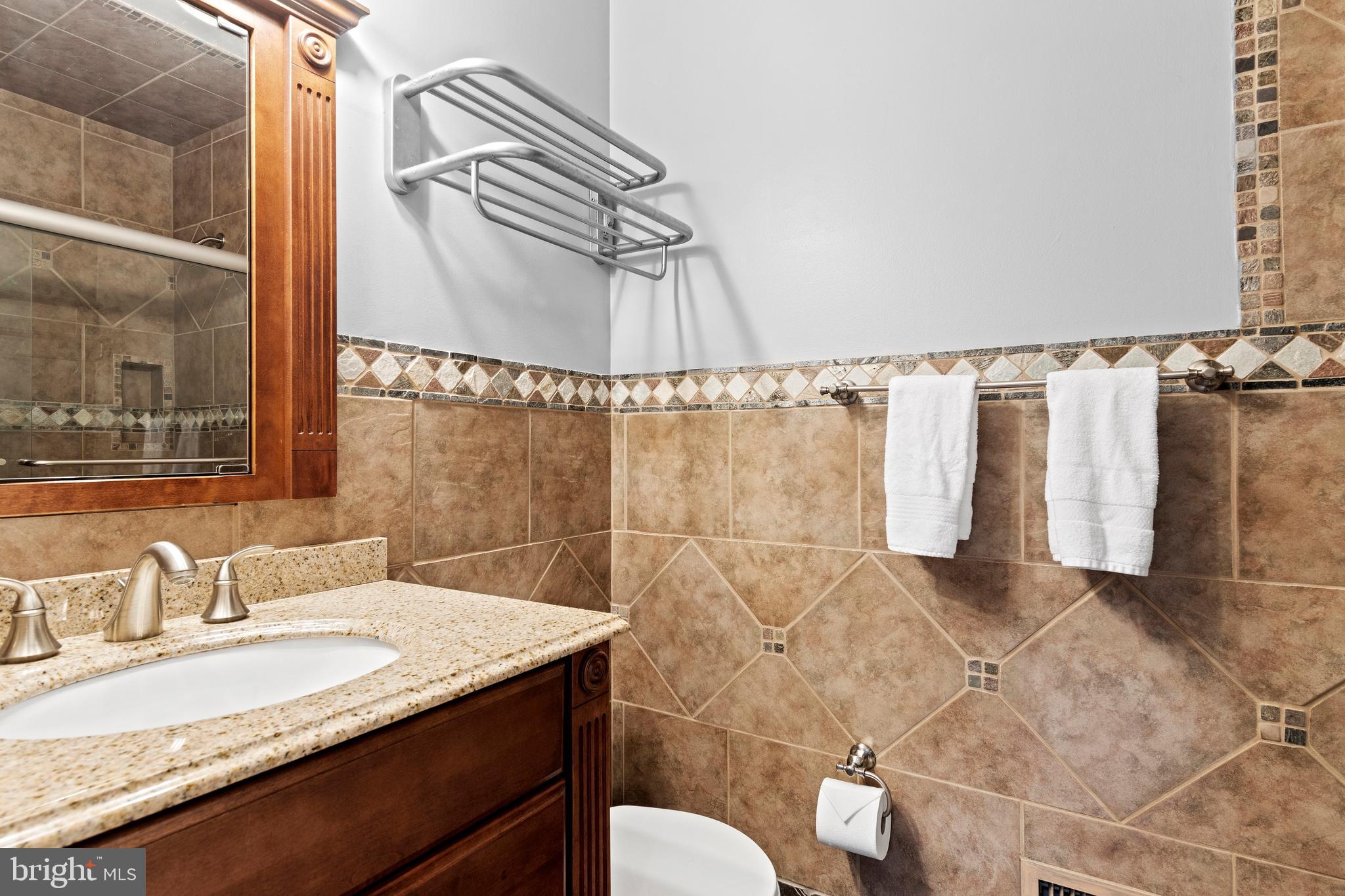 424 Red Coat Lane Wayne, PA 19087 - Photo 51 of 58 Ensuite bath