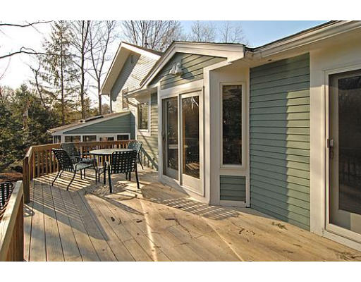 7 Rockland Road Danvers, MA 01923 - Photo 3 of 17 Gallery Image 3