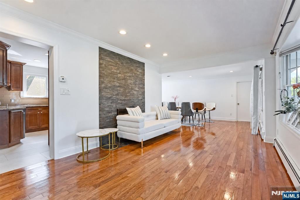 64 Spring Valley Road Paramus, NJ 07652 - Photo 4 of 39 Gallery Image 4