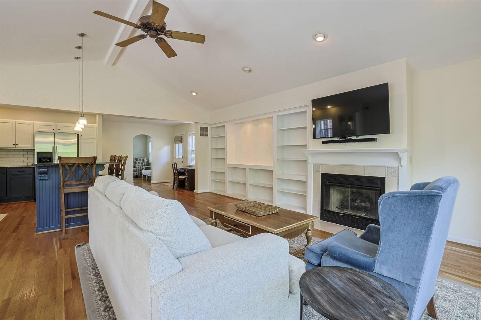 1067 Lawton Road Covington, KY 41011 - Photo 12 of 48