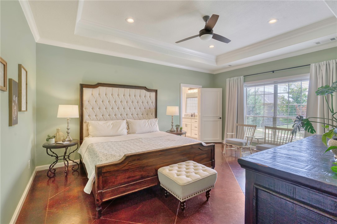 9652 Locke Road Bryan, TX 77808 - Photo 11 of 50 PRIMARY BEDROOM SUITE