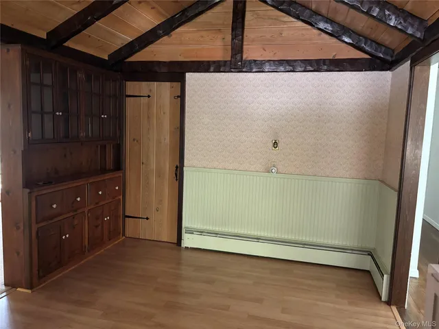 a view of a walk in closet