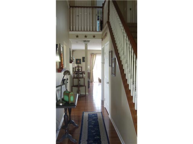 517 East Devoncroft Ridge Pataskala, OH 43062 - Photo 3 of 19
