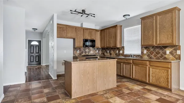 a view of a livingroom with a fireplace