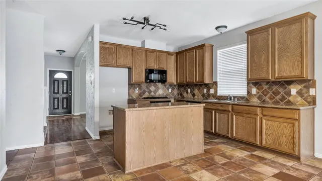 $3,050 | 11546 La Grange Drive, Frisco, TX 75035