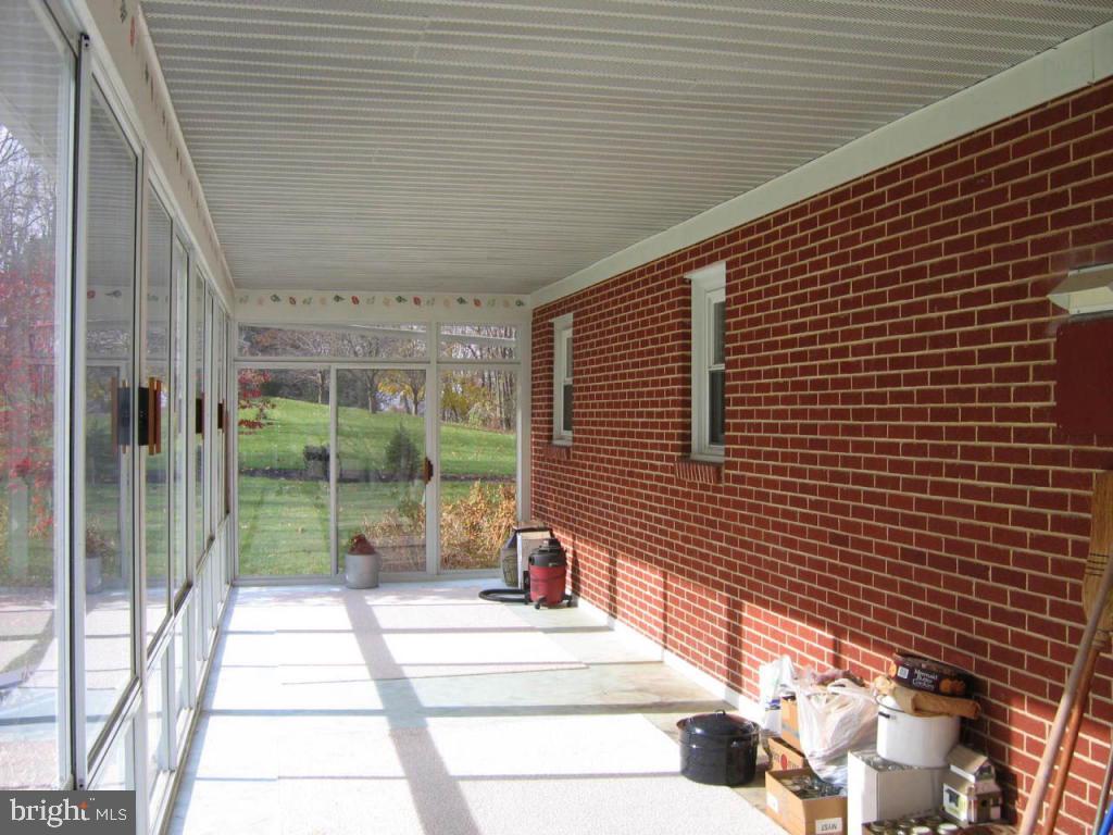 1792 Turnpike Road Elizabethtown, PA 17022 - Photo 17 of 24 Gallery Image 17
