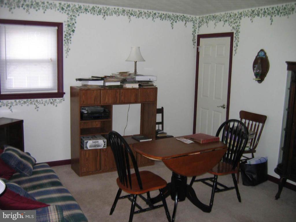 1792 Turnpike Road Elizabethtown, PA 17022 - Photo 3 of 24 Gallery Image 3