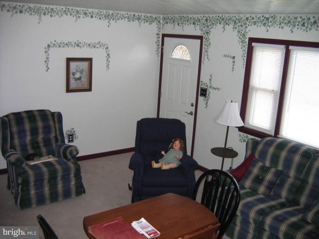 1792 Turnpike Road Elizabethtown, PA 17022 - Photo 5 of 24 Gallery Image 5
