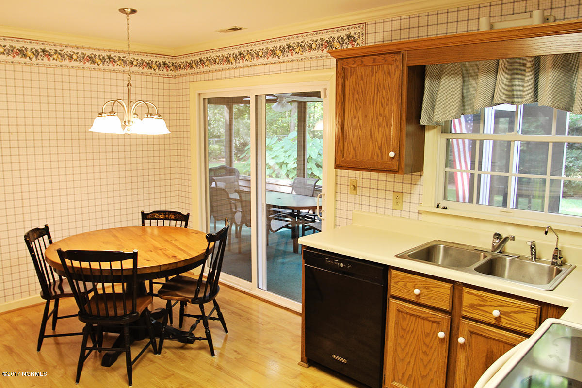 104 Olga Road Beaufort, NC 28516 - Photo 14 of 40 Kitchen to Breakfast room