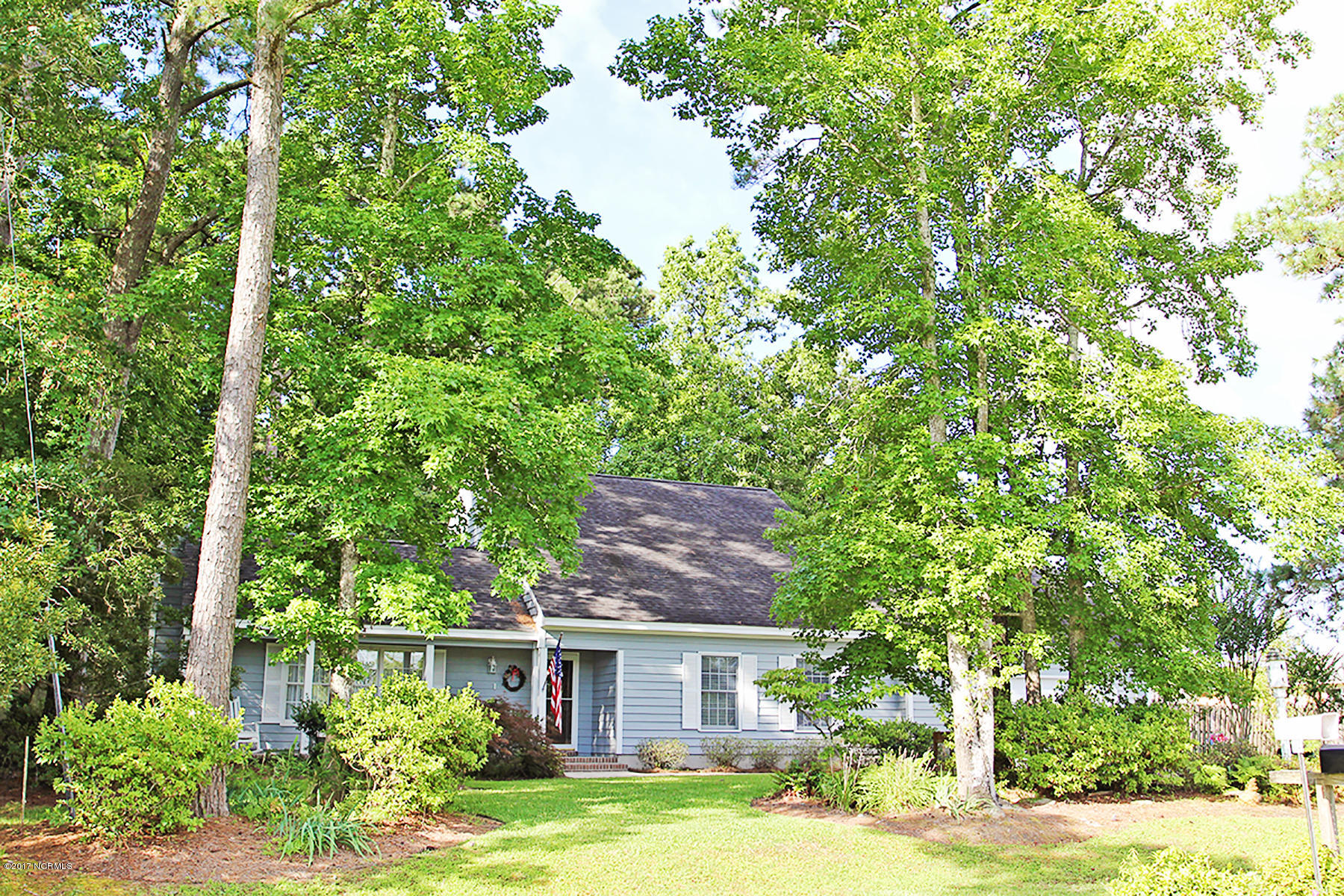 104 Olga Road Beaufort, NC 28516 - Photo 3 of 40 Beautiful setting