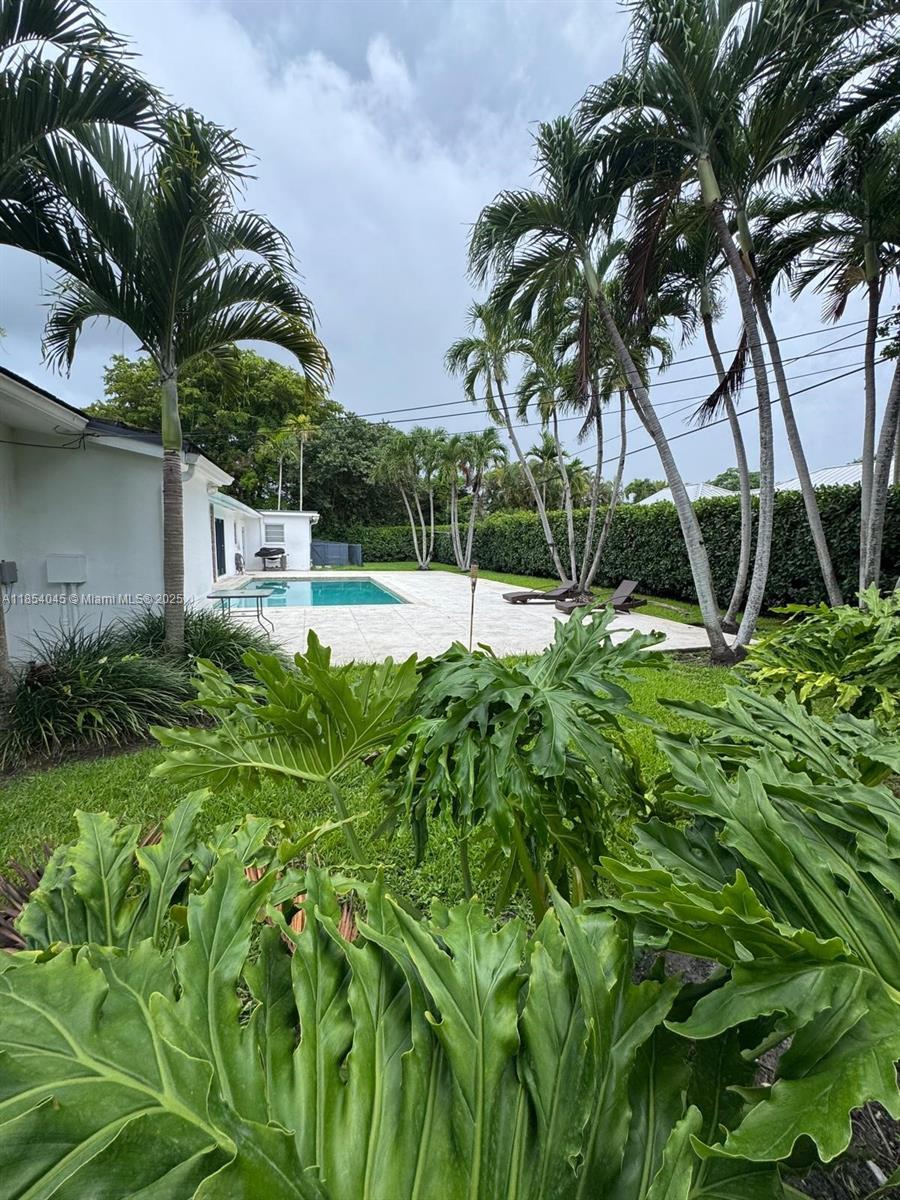 5801 Southwest 100th Street, Unit 1 Pinecrest, FL 33156 - Photo 11 of 11 a view of a backyard