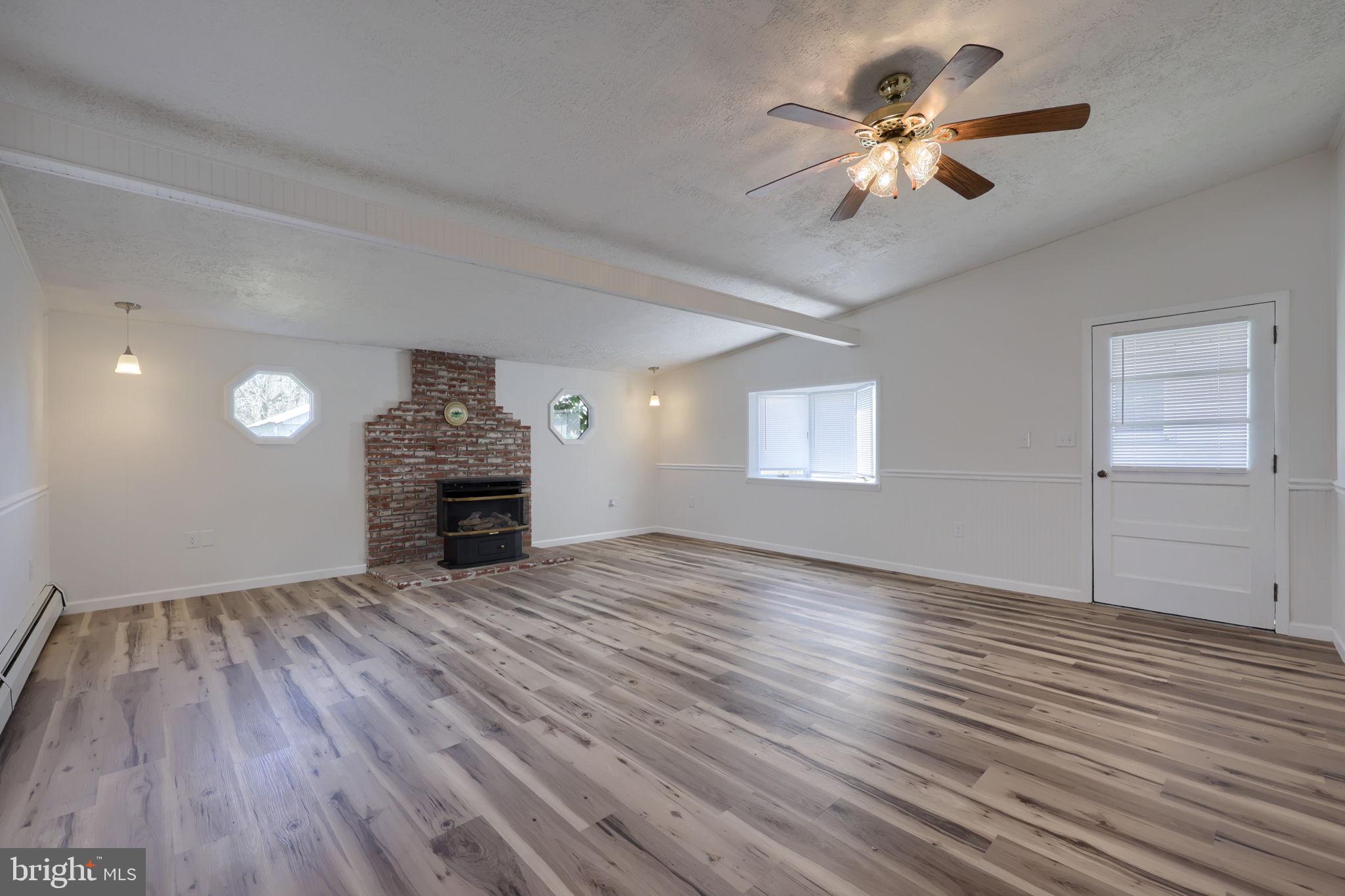 754 Highway 897 Reinholds, PA 17569 - Photo 12 of 43