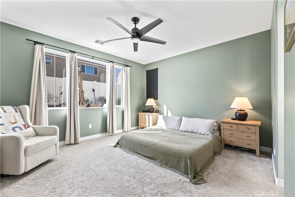 2482 Wagon Wheel Way Rialto, CA 92377 - Photo 13 of 44