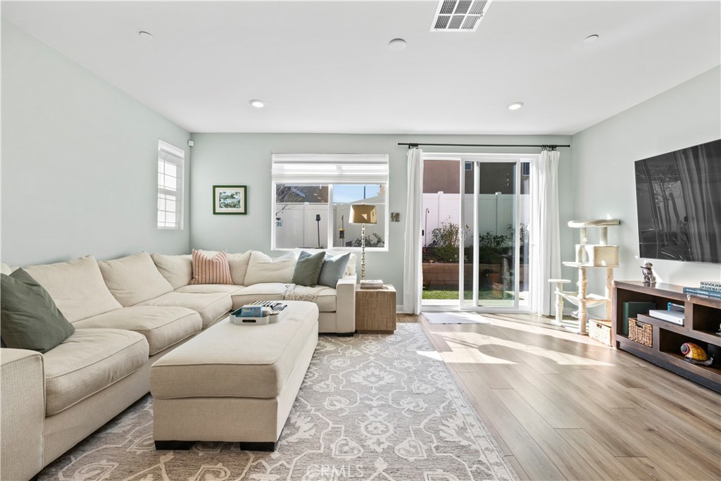 2482 Wagon Wheel Way Rialto, CA 92377 - Photo 30 of 44