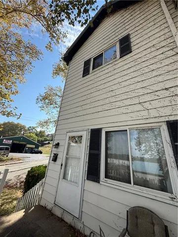 a view of a back yard of the house