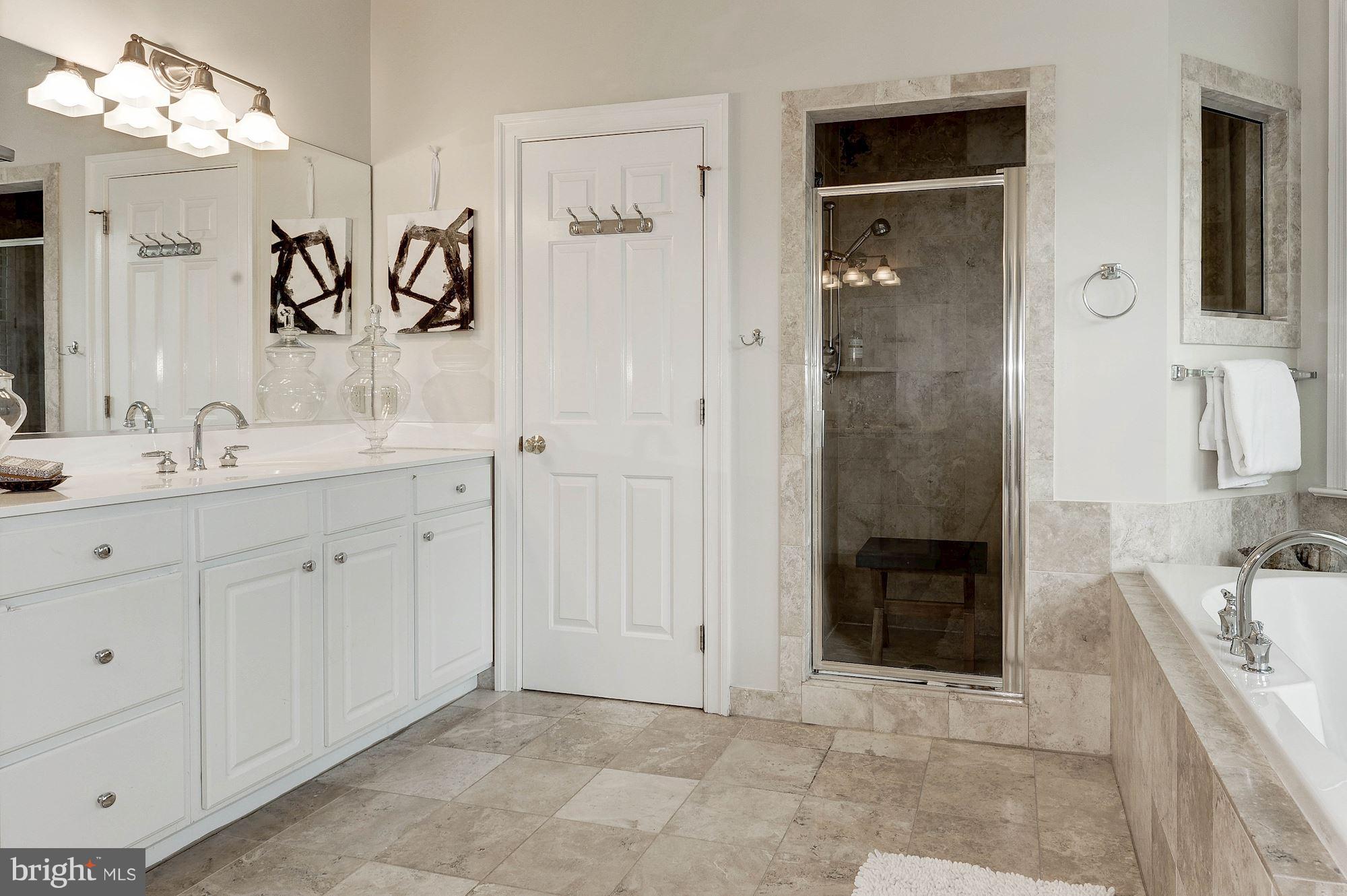 5005 Belt Road Northwest Washington, DC 20016 - Photo 18 of 26 Bath (Master)