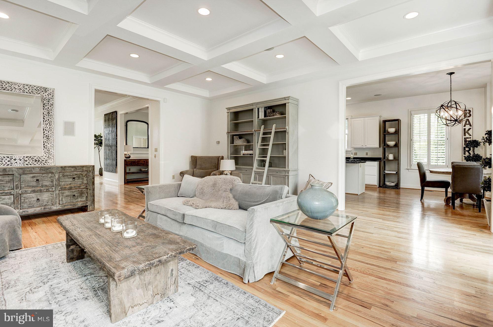 5005 Belt Road Northwest Washington, DC 20016 - Photo 9 of 26 Family Room