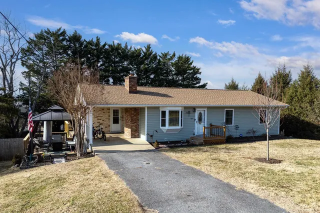 $354,900 | 507 Barkman Avenue, Elkton, VA 22827