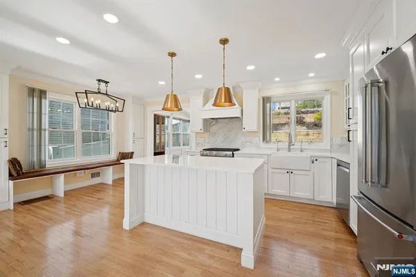 $792,000 | 59 Oakwood Drive, Wayne, NJ 07470