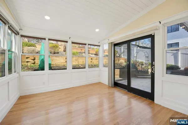 $792,000 | 59 Oakwood Drive, Wayne, NJ 07470