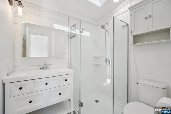 $792,000 | 59 Oakwood Drive, Wayne, NJ 07470