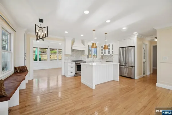 $792,000 | 59 Oakwood Drive, Wayne, NJ 07470