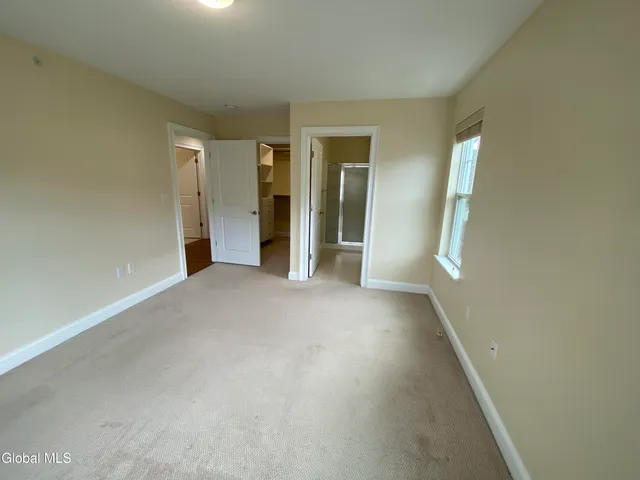 $2,324 | 2 Mellor Lane, Unit 201, Saratoga Springs, NY 12866