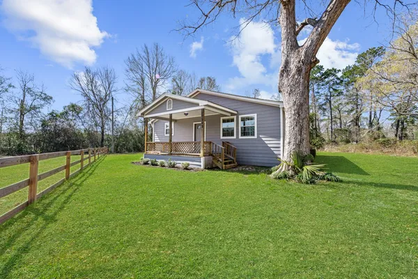 $299,999 | 17343 Western Hill Drive, Conroe, TX 77302