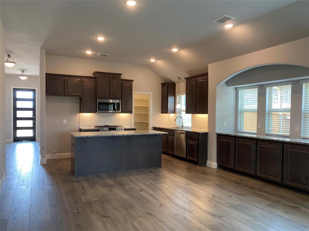 713 Smotherman Farm Road Little Elm, TX 75068 - Photo 4 of 19