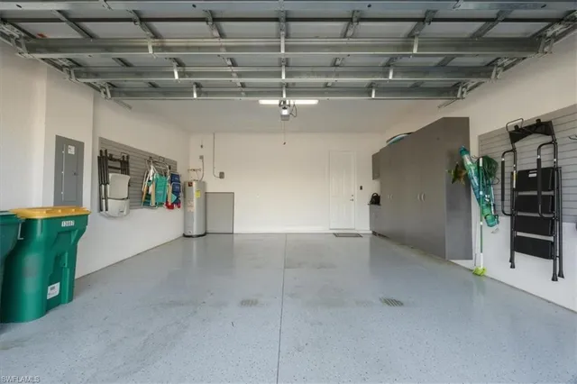 $1,575,000 | 13867 Luna Drive, Naples, FL 34109