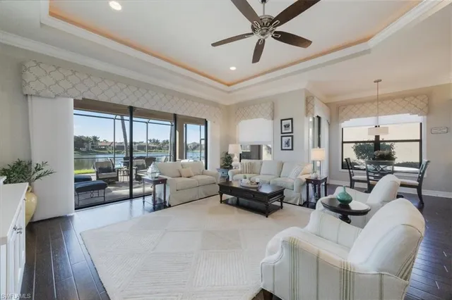 $1,575,000 | 13867 Luna Drive, Naples, FL 34109