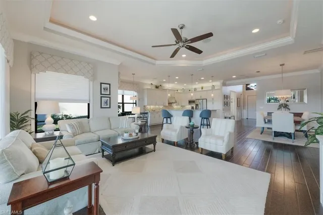 $1,575,000 | 13867 Luna Drive, Naples, FL 34109